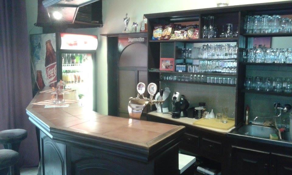 Отель Bakin Bar Тршебич Экстерьер фото